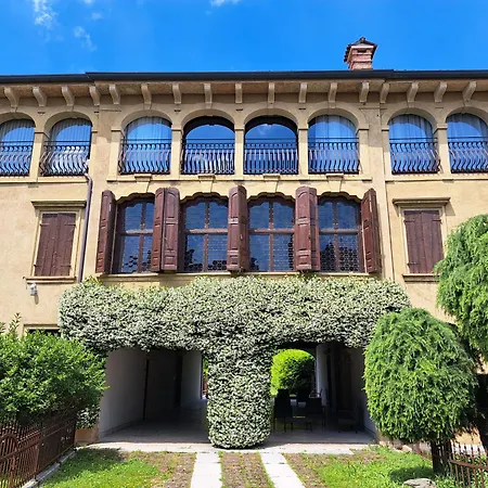 Corte Violeti La Ruota Apartment Pescantina