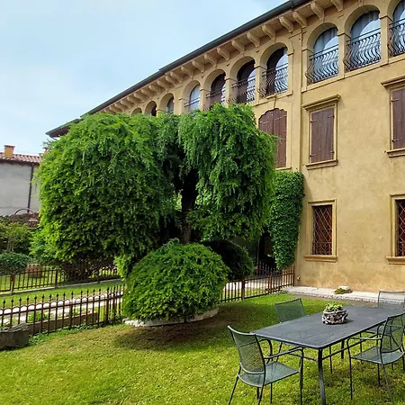Apartment Corte Violeti La Ruota Pescantina